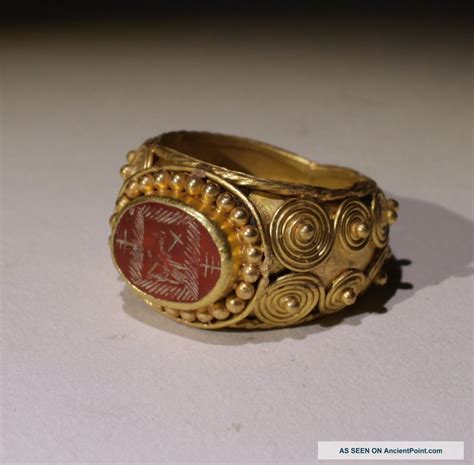 Substantial Ancient Roman Gold Intaglio Ring With Eagle Circa 2nd