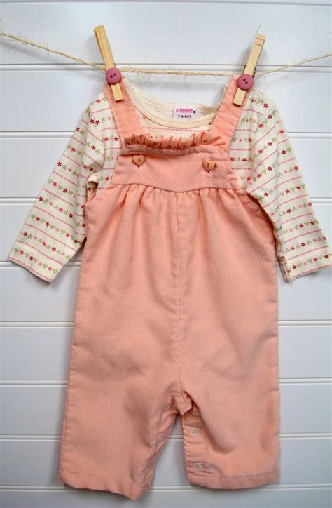 Vintage Baby Clothes Baby Girl 900 Via Etsy Baby Girl Clothes