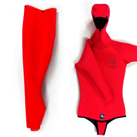 Double Sided Red And Black Wetsuit Freedivinglife
