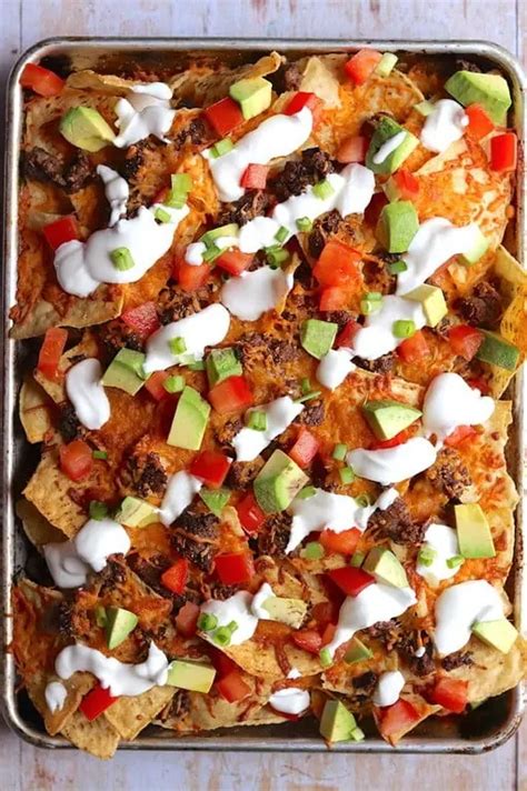 Easy Ground Beef Nachos Recipe The Hungry Hutch