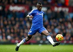 Chelsea midfielder Ramires signs new four-year contract at Stamford Bridge