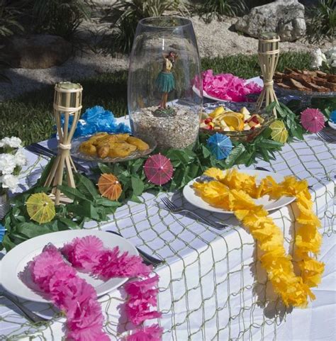 17 Best Ideas About Luau Table Decorations On Pinterest Luau Party