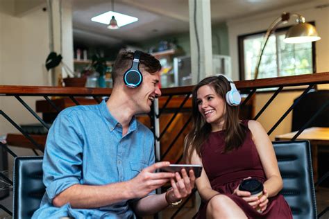Wearhaus Arc Audio Sharing Headphones Gadget Flow