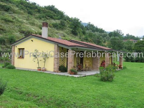 Le case prefabbricate in cemento in particolare rappresentano un'alternativa a chi vuole evitare i lunghi periodi di attesa e i costi di costruzione incerti degli questi edifici sono realizzati con strutture portanti e divisorie prefabbricate in cemento armato, un sistema costruttivo dotato di certificazione. prezzi case prefabbricate in cemento armato antisismiche