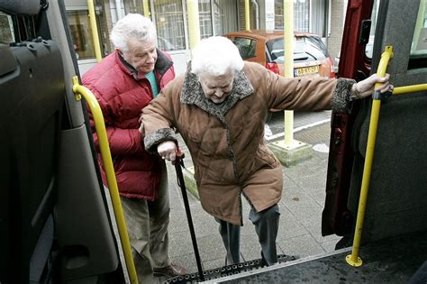Informatiebijeenkomst Senioren Over Reizen Openbaar Vervoer Avedan