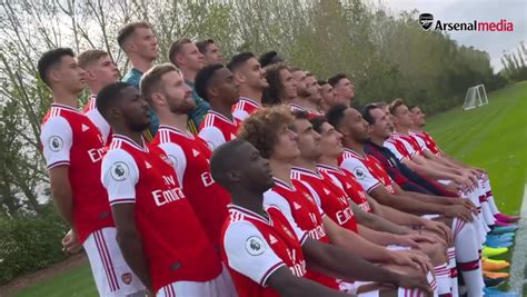 Behind The Scenes Arsenals 2019 20 Squad Photoshoot Dugout