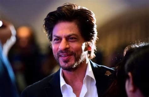 Shah Rukh Khan Gives Savage Replies In Asksrk Session Talks About Salman Khans Bit In