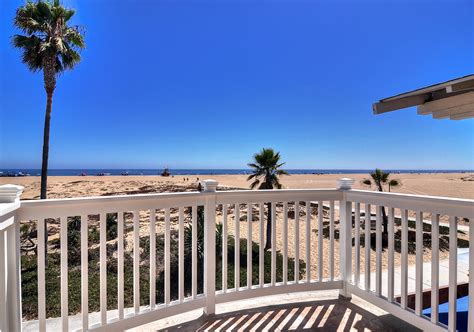 $5,499,000 304 E. Oceanfront, Newport Beach. RARE OPPORTUNITY. The only
