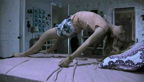 Kathryn Newton Nue Dans Paranormal Activity 4