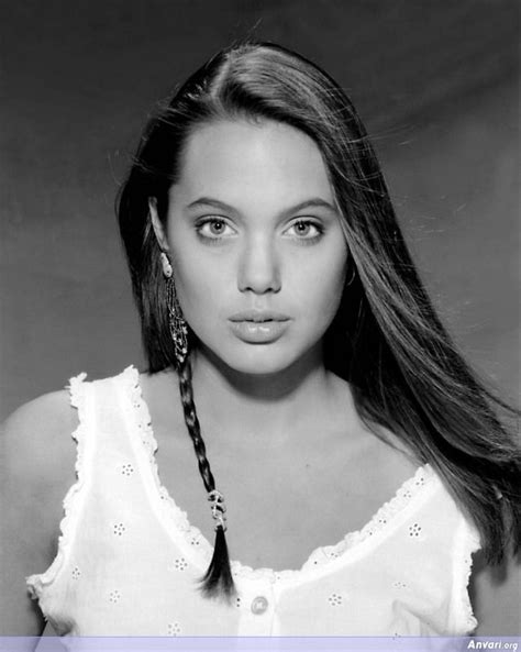 Top 100 Celebrities Angelina Jolie Young