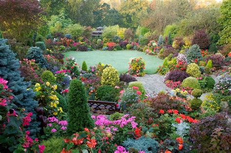 6,739 likes · 132 talking about this · 435 were here. Beautiful English Garden
