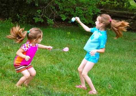 Nasce raiplay yoyo lapplicazione dedicata ai bambini con tante funzioni tutte da scoprire. Water Balloon Yo-Yos - Inner Child Fun