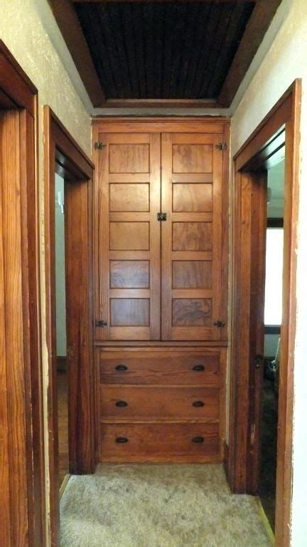 The cabinets or closets should suit the design and decor of the bathroom or the utility area where you plan to install a linen cabinet. Image result for craftsman built in linen cabinet | Hallway designs, Build a closet, Home