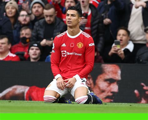 cutremur la manchester united cristiano ronaldo gata să plece de pe „old trafford” „ar fi o