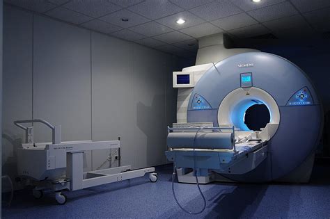 22 Reasons To Become an MRI Technologist | AIMS Education