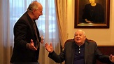 Trailer zu Werner Herzogs Gorbatschow-Doku "Meeting Gorbachev" - Kino ...