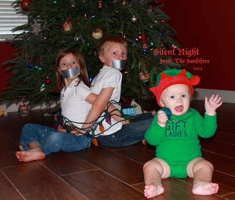 Heres One Way To Have A Silent Night Funny Christmas Pictures