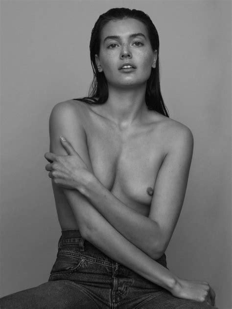 Jessica Clements Nude Sexy 12 Photos TheFappening