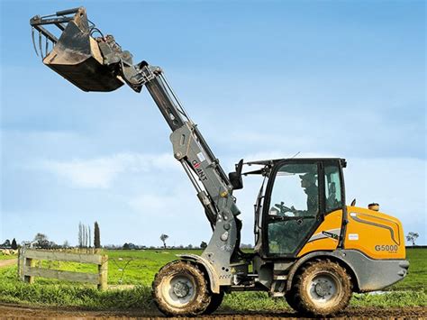 Giant G5000 Wheel Loader Review 2023
