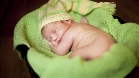 1920x1080 1920x1080 Toddler Hat Sleep Child Blanket Baby Sleeps