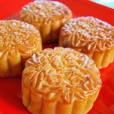 Rehydrate mixed dried fruit and stuff inside the pork loin for a sweet surprise in the center of each slice. Mid-Autumn Festival Chinese Mooncake Recipe | SparkRecipes