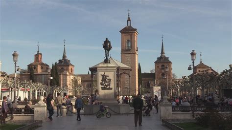 Plaza De Cervantes De Alcalá De Henares Youtube