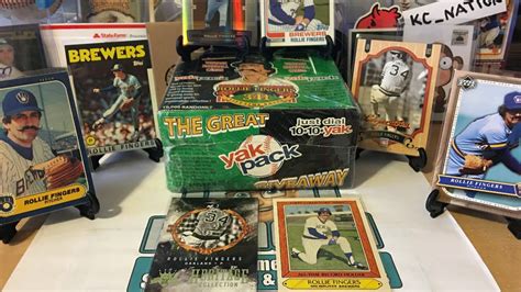 Baseball Player Biography Of Rollie Fingers And Vintage Baseball Cards