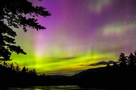 Northern Lights In Maine At Neoc New England Outdoor Center