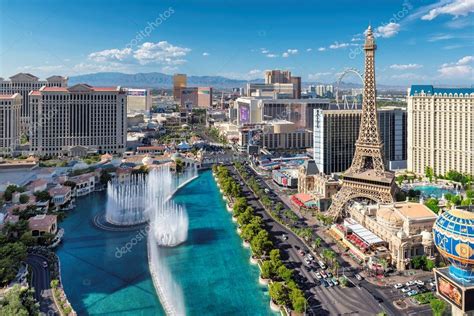 Vista Aérea De La Franja De Las Vegas En Día Soleado 2023