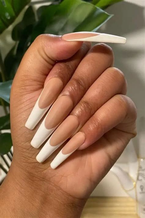 30 Cute French Tip Acrylic Nails That Will Never Go Out Of Style