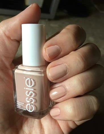 Nail Of The Day Essie Spin The Bottle Truth About Cosmetics
