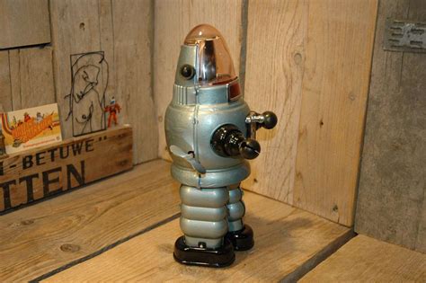 Kyarakuta Lab Mechanical Moon Robot Vintage Spacetoys