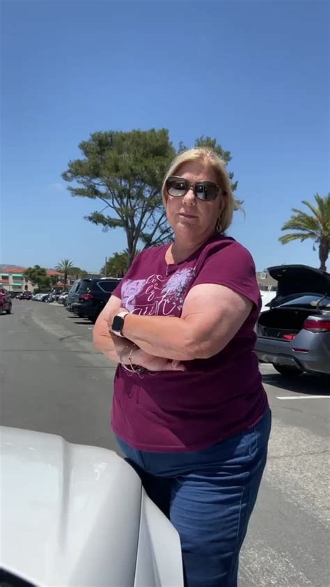 A New Parking Lot Karen Is Going Viral On Tiktok For Physically Blocking Someones Car From An