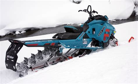 2019 Ski Doo Summit X And Freeride Review