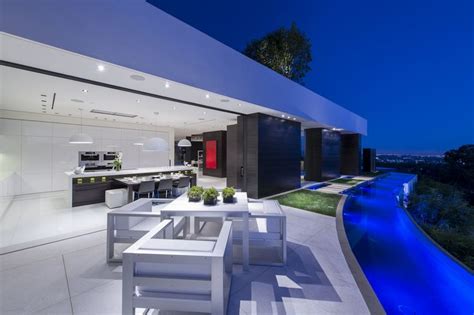Laurel Way By Whipple Russell Architects Modern Mansion Luxury Homes