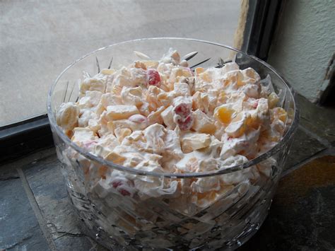 Easy Fruit Salads With Cool Whip