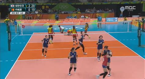 +16 08.01 4 여자 배구 국가대표 차세대 에이스였던 학폭가해자 쌍둥이들을 국대로 다시 불러야할까요? 한국 여자배구, 카메룬 꺾고 조 3위 8강행 '원하던 대로'