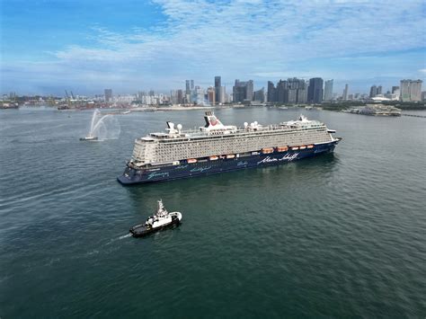 Tui Cruises Mein Schiff 5 Makes Inaugural Call To Singapore — Singapore Cruise Society