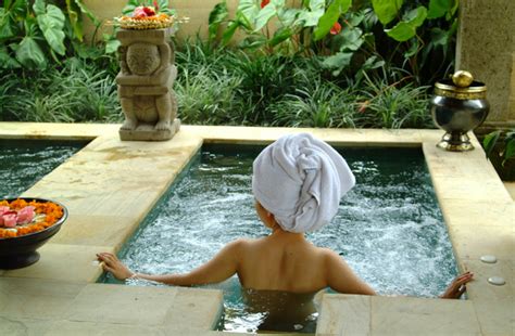 Take A Spa Treatment In Balis Fabulous Ubud