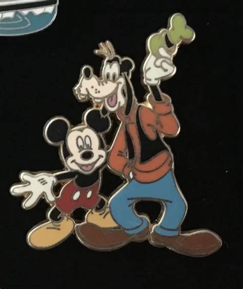 Tourist Mickey Mouse Wearing Goofy Ears And Camera Disney Pin 2249 30