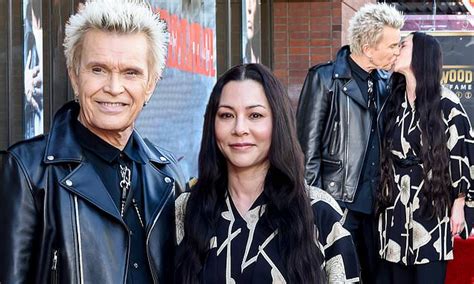Billy Idol 67 Kisses Girlfriend China Chow 48 As He Is Honored With Hollywood Walk Of Fame Star