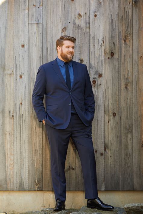 Dos And Donts For Mens Wedding Guest Attire The Groomsman Suit