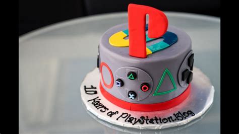 Sweet Sony Playstation Cake Global Geek News
