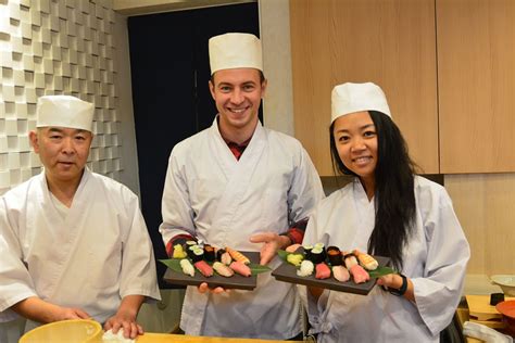 Sushi Making Class In Tokyo By A Professional Sushi Chef Japan Web