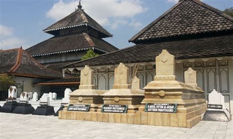 15 Tempat Wisata Di Demak Terbaru And Paling Hits Dikunjungi Java Travel
