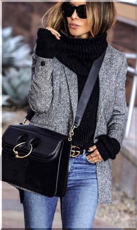 25 Casual Cute Winter Date Outfits For Petite Women In 2021 Casual