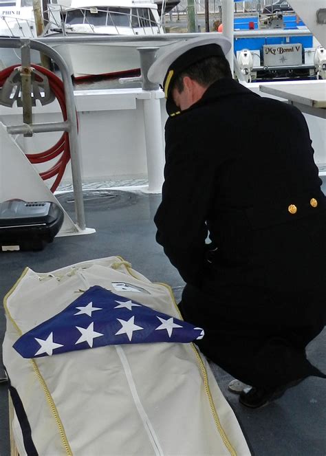Naval Burials At Sea Military Sea Tributes New England Burials At Sea
