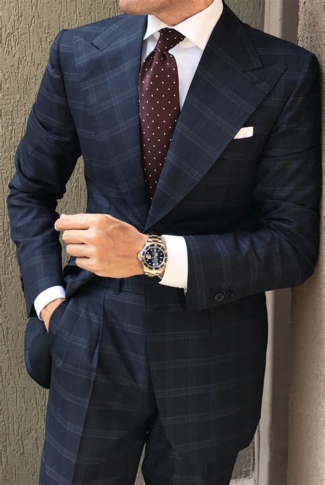 Stallion bespoke is the best tailor in dubai. Dubai Navy Check Suit | Navy check suit, Suit fashion ...