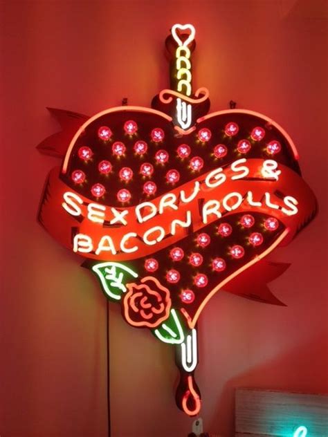 Pin By Wade Arce On Neon Signs Everywhere Neon Art Neon Signs All