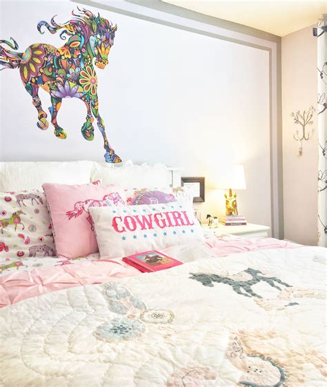Everything Horses Eh Design Eh Design Cowgirl Room Cowgirl